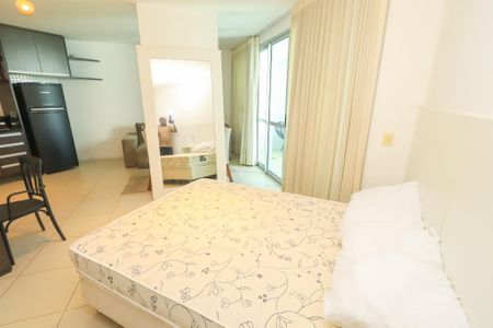 Studio de kitnet/studio para alugar com 1 quarto, 45m² em Caminho das Árvores, Salvador
