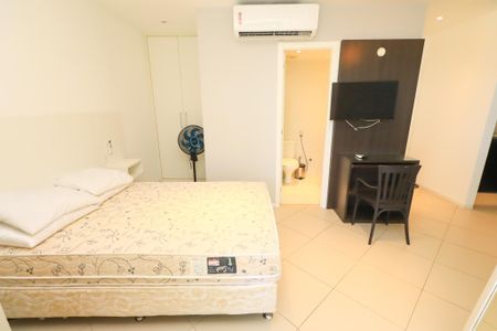 Studio para alugar com 45m², 1 quarto e 1 vaga Studio para alugar com 45m², 1 quarto e 1 vagaStudio
