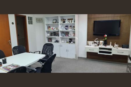 Casa à venda com 3 quartos, 155m² em Vila Mariana, São Paulo