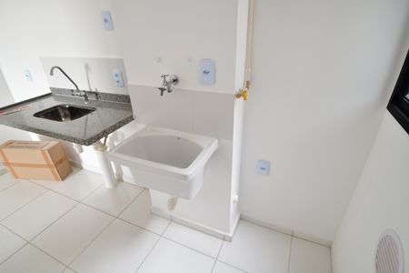 Apartamento à venda com 65m², 3 quartos e 1 vagaÁrea de Serviço