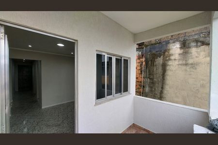 Varanda de casa para alugar com 2 quartos, 70m² em Centro, Nilópolis
