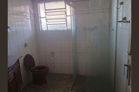 Casa à venda com 3 quartos, 250m² em Vila Campo Grande, São Paulo