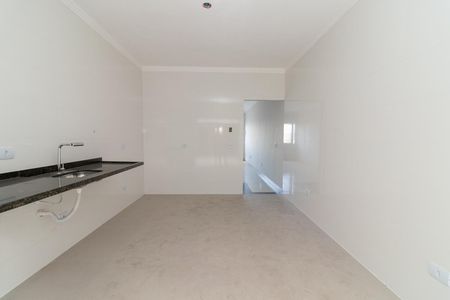 Casa à venda com 120m², 2 quartos e 2 vagas Casa à venda com 120m², 2 quartos e 2 vagasCozinha