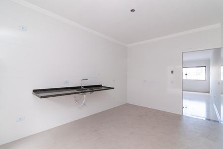 Casa à venda com 120m², 2 quartos e 2 vagas Casa à venda com 120m², 2 quartos e 2 vagasCozinha