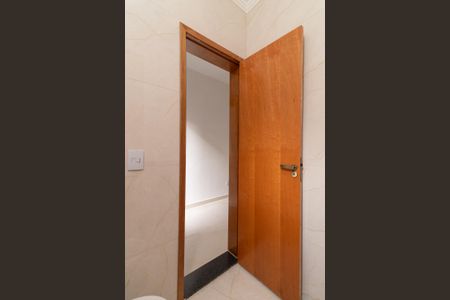 Casa à venda com 120m², 2 quartos e 2 vagas Casa à venda com 120m², 2 quartos e 2 vagasBanheiro da Suíte 1