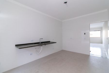 Casa à venda com 120m², 2 quartos e 2 vagas Casa à venda com 120m², 2 quartos e 2 vagasCozinha