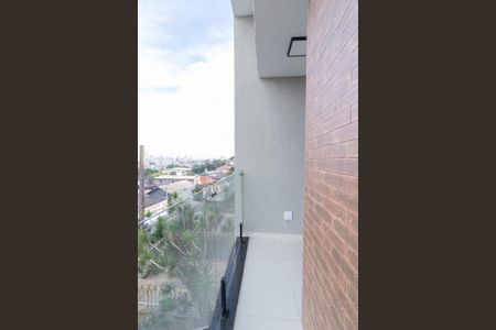 Casa à venda com 120m², 2 quartos e 2 vagas Casa à venda com 120m², 2 quartos e 2 vagasVaranda da Suíte 2