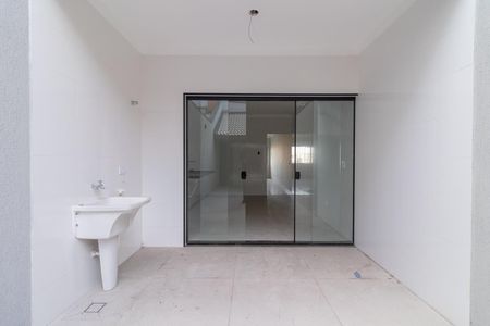Casa à venda com 120m², 2 quartos e 2 vagas Casa à venda com 120m², 2 quartos e 2 vagasÁrea de Serviço