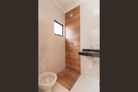 Casa à venda com 120m², 2 quartos e 2 vagas Casa à venda com 120m², 2 quartos e 2 vagasBanheiro da Suíte 1