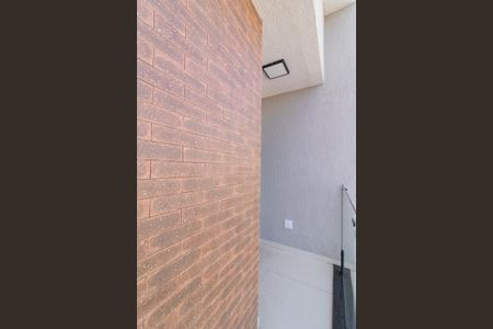 Casa à venda com 120m², 2 quartos e 2 vagas Casa à venda com 120m², 2 quartos e 2 vagasSuíte 2