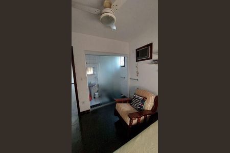 Casa à venda com 4 quartos, 135m² em Matapaca, Niterói