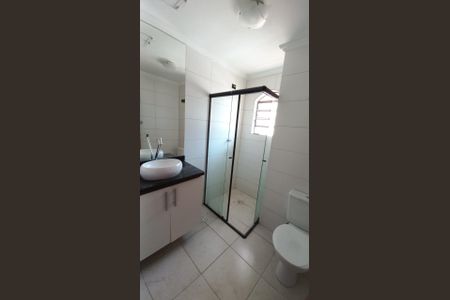 Casa à venda com 120m², 2 quartos e 1 vaga Casa à venda com 120m², 2 quartos e 1 vagabanheiro