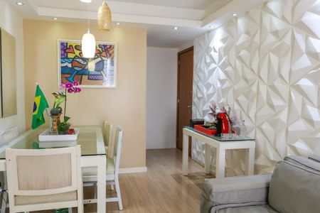 Sala de apartamento à venda com 3 quartos, 60m² em Engenho de Dentro, Rio de Janeiro