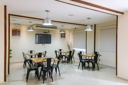 Apartamento à venda com 60m², 3 quartos e 1 vaga Apartamento à venda com 60m², 3 quartos e 1 vagaÁrea comum - Salão de festas