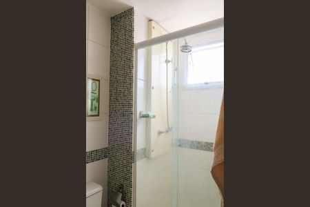 Apartamento à venda com 60m², 3 quartos e 1 vaga Apartamento à venda com 60m², 3 quartos e 1 vagaBanheiro do Quarto Suíte