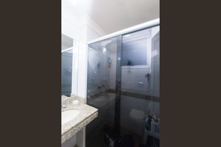 Apartamento à venda com 129m², 4 quartos e 2 vagas Apartamento à venda com 129m², 4 quartos e 2 vagasBanheiro suite