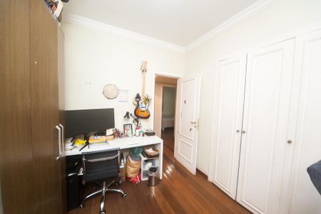 Apartamento à venda com 129m², 4 quartos e 2 vagas Apartamento à venda com 129m², 4 quartos e 2 vagasquarto 1