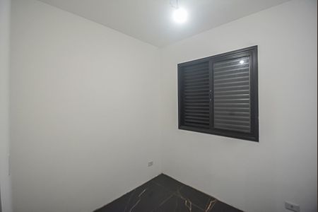 Quarto 1 de apartamento à venda com 2 quartos, 43m² em Jardim Silvina, São Bernardo do Campo