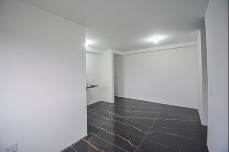 Sala de apartamento à venda com 2 quartos, 43m² em Jardim Silvina, São Bernardo do Campo
