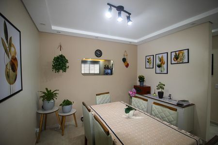 Casa para alugar com 115m², 2 quartos e 2 vagas
