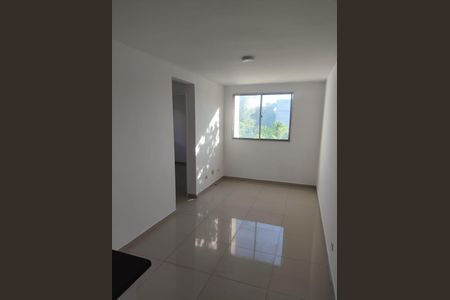 Sala de apartamento para alugar com 2 quartos, 50m² em Água Chata, Guarulhos
