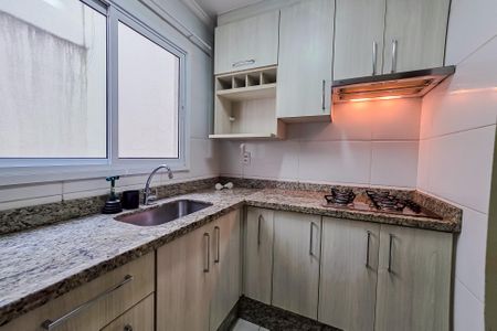 Apartamento à venda com 100m², 2 quartos e 1 vaga Apartamento à venda com 100m², 2 quartos e 1 vagaCozinha