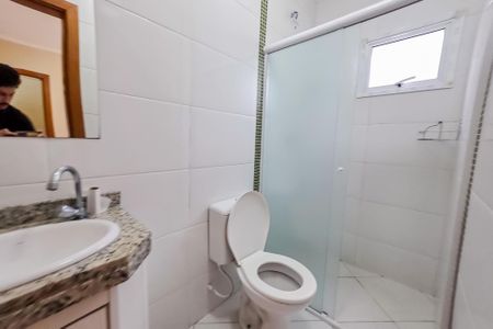 Apartamento à venda com 100m², 2 quartos e 1 vaga Apartamento à venda com 100m², 2 quartos e 1 vagaBanheiro da Suíte