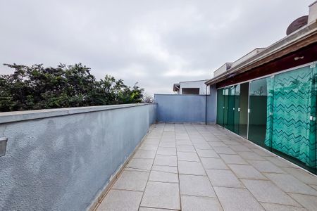 Apartamento à venda com 100m², 2 quartos e 1 vaga Apartamento à venda com 100m², 2 quartos e 1 vagaCobertura