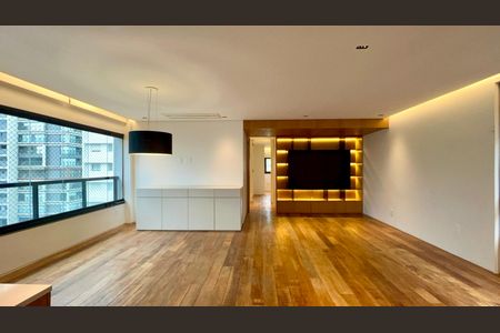 Apartamento para alugar com 2 quartos, 105m² em Pinheiros, São Paulo