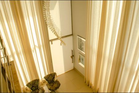 Casa à venda com 208m², 4 quartos e 4 vagasMezanino