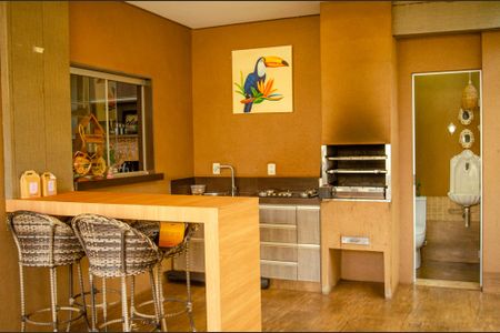 Casa à venda com 208m², 4 quartos e 4 vagasÁrea gourmet