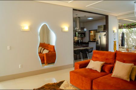 Casa à venda com 208m², 4 quartos e 4 vagasSala de TV