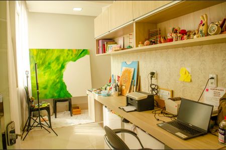 Casa à venda com 208m², 4 quartos e 4 vagasQuarto 2