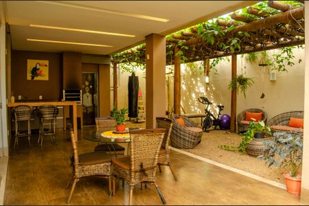 Casa à venda com 208m², 4 quartos e 4 vagasÁrea gourmet