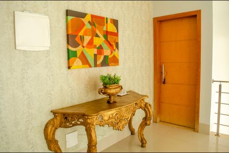 Casa à venda com 208m², 4 quartos e 4 vagasHall Mezanino
