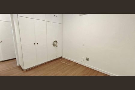 Apartamento à venda com 135m², 3 quartos e 3 vagas Apartamento à venda com 135m², 3 quartos e 3 vagasFoto 07