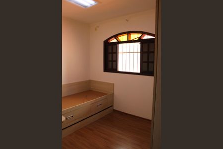 Foto 07 de casa à venda com 3 quartos, 130m² em Jardim Lourdes, São Paulo