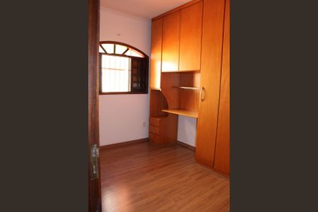 Foto 10 de casa à venda com 3 quartos, 130m² em Jardim Lourdes, São Paulo