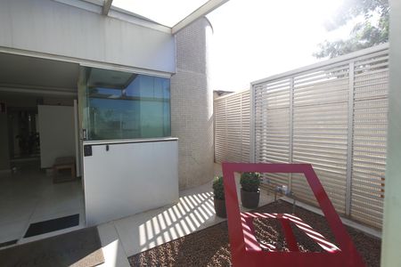 Apartamento à venda com 130m², 3 quartos e 3 vagasEntrada