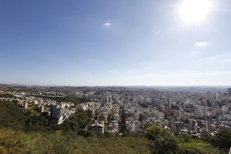 Apartamento à venda com 130m², 3 quartos e 3 vagasVista