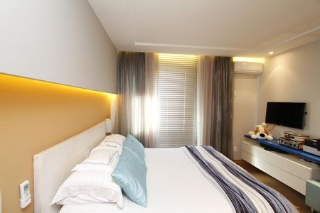 Apartamento à venda com 130m², 3 quartos e 3 vagasQuarto 1 - Suíte