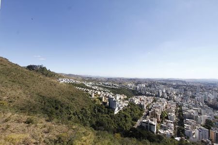 Apartamento à venda com 130m², 3 quartos e 3 vagasVista