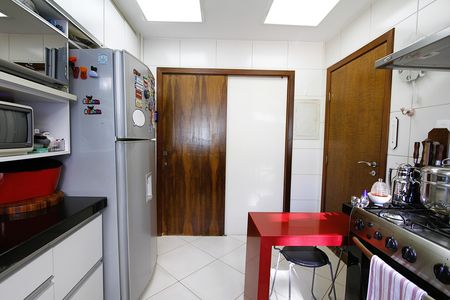 Apartamento à venda com 130m², 3 quartos e 3 vagasCozinha