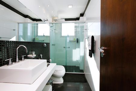 Apartamento à venda com 130m², 3 quartos e 3 vagasBanheiro Social