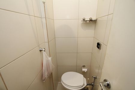 Apartamento à venda com 130m², 3 quartos e 3 vagasBanheiro de serviço