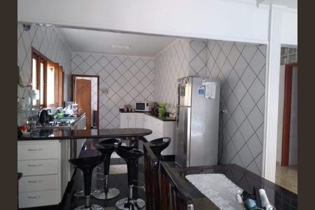Casa à venda com 3 quartos, 305m² em Jardim Santa Clara, Guarulhos