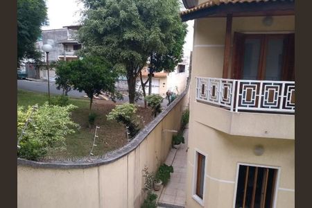 Casa à venda com 3 quartos, 305m² em Jardim Santa Clara, Guarulhos
