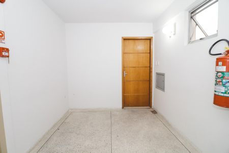 Apartamento para alugar com 60m², 1 quarto e sem vagaEntrada
