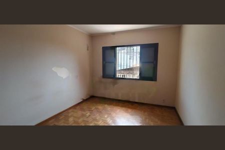 Casa à venda com 3 quartos, 166m² em Jardim Prudência, São Paulo