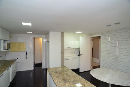 Apartamento para alugar com 399m², 4 quartos e 3 vagas